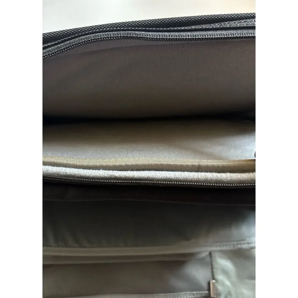 Briggs & Riley Laptop Briefcase Travelware Black Style KMC310-4 (17.5”x13.5”)